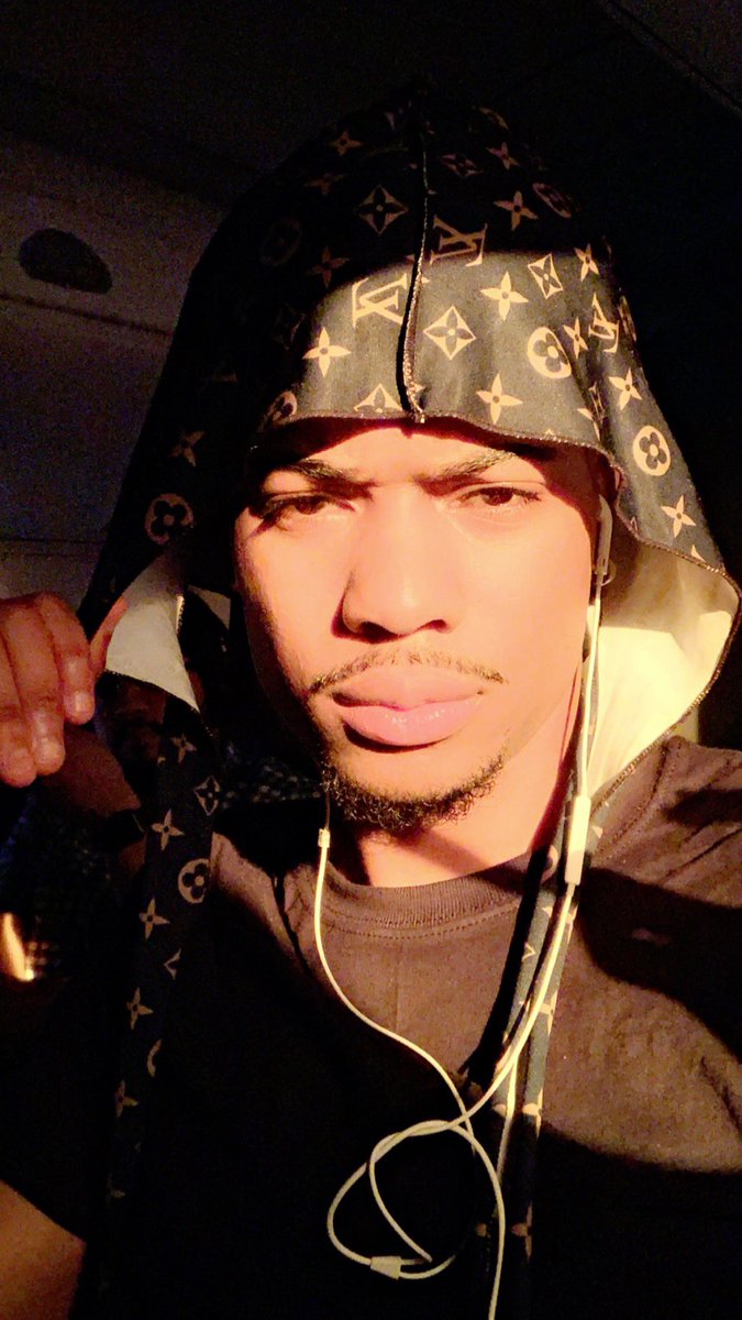 traybills's tweet photo. Pics from above βοΈ https://t.co/Rp45AB76ac