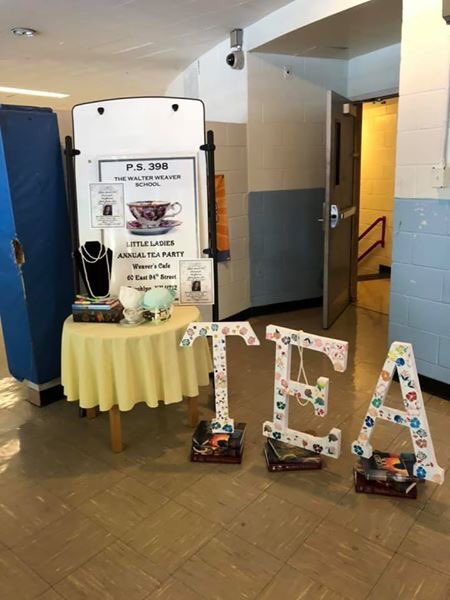 CJPGraves's tweet photo. 5th Annual Tea Party at Walter Weaver #PS398 (more pictures to come) Such a success!!! Thanks to all my attendees #blackgirlmagictheme #booksandpearls #byanyreads https://t.co/KCtdrOA4pc