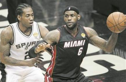 曾因一個罰球輸給詹皇導致丟冠!如今他已完全蛻變追平Kobe,破NBA 73年記錄!-黑特籃球-NBA新聞影音圖片分享社區