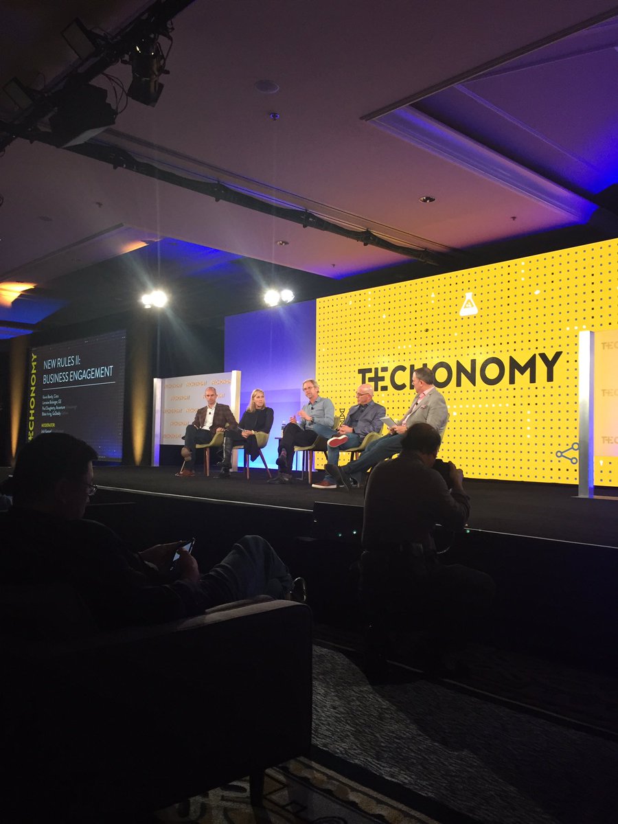 66Iot's tweet image. rt @AccentureTech
cc @antgrasso @mikequindazzi @fisher85m
&quot;Our real opportunity w #AI is to create smarter machines that give humans new ways to be creative and innovative.&quot; @pauldaugh #techonomy16 ...