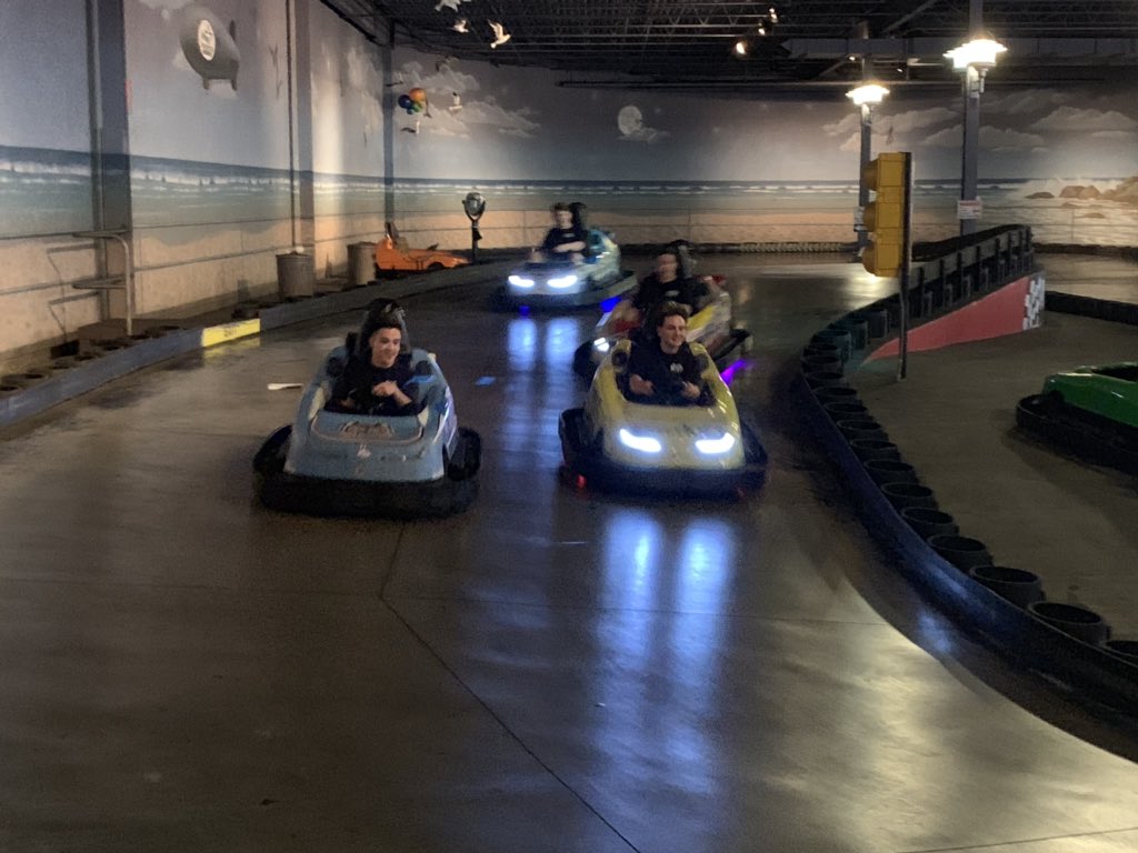 andrewrowan128's tweet image. #Classof2019 #ProjectGraduation at @iPlay_America! @mfsfox