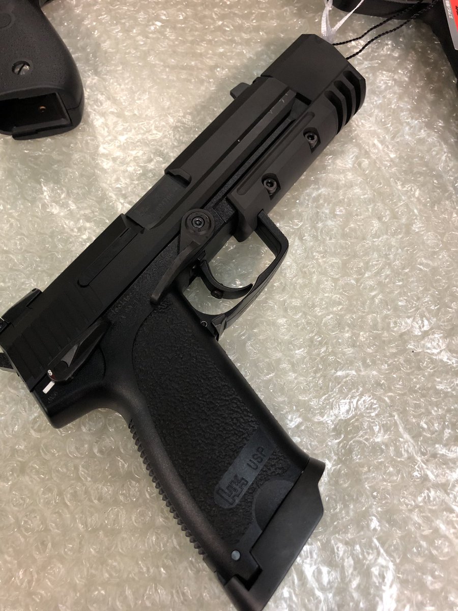 TamTam_akiba's tweet photo. 【ミリタリー】
#KSC
#ガスガン
#USPmatch スライドHW
好評販売中です!!
#GUN #サバゲー #ガスブロ #USP #USPマッチ #秋葉原 #アキバ #AKIBA https://t.co/BqNjvcyF2l