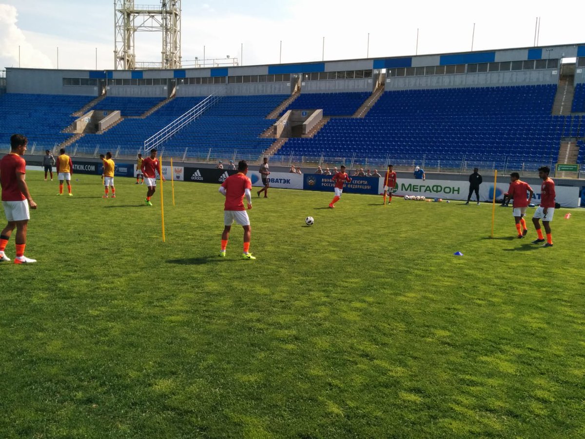 IndianFootball's tweet photo. ๐ธfrom the Petrovsky Stadium as ๐ฎ๐ณ U19s gear up for Bulgaria ๐ง๐ฌ
๐บ: https://t.co/HtmaTyYx3N
BUL ๐ง๐ฌ0โฃ-0โฃ๐ฎ๐ณ IND
#BULIND #BackTheBlue ๐ #IndianFootball https://t.co/ti6aalgU9k