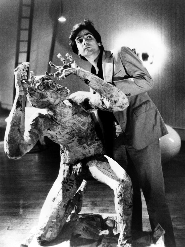 Happy birthday Griffin Dunne!  