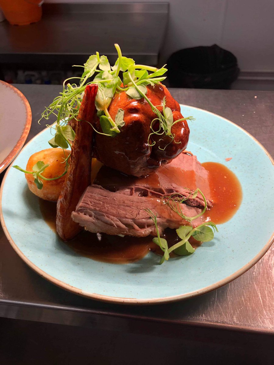 bluebelldalston's tweet photo. Sunday lunch served from 12.00
#bluebelldalston #Lakedistrict #sundaylunch #coutrypub #beef #homemade #carlisle #cumbria #eatingout #dalston #cumbriaway https://t.co/gy7ENKDhEP