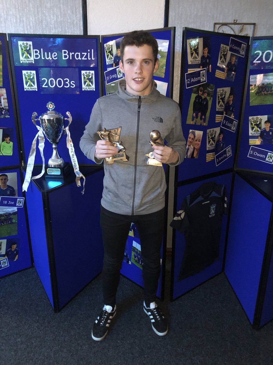 2003sBlue's tweet photo. Joint Parent’s Player of the Year........Jack Reid 💙 https://t.co/LAVaeQDFmP