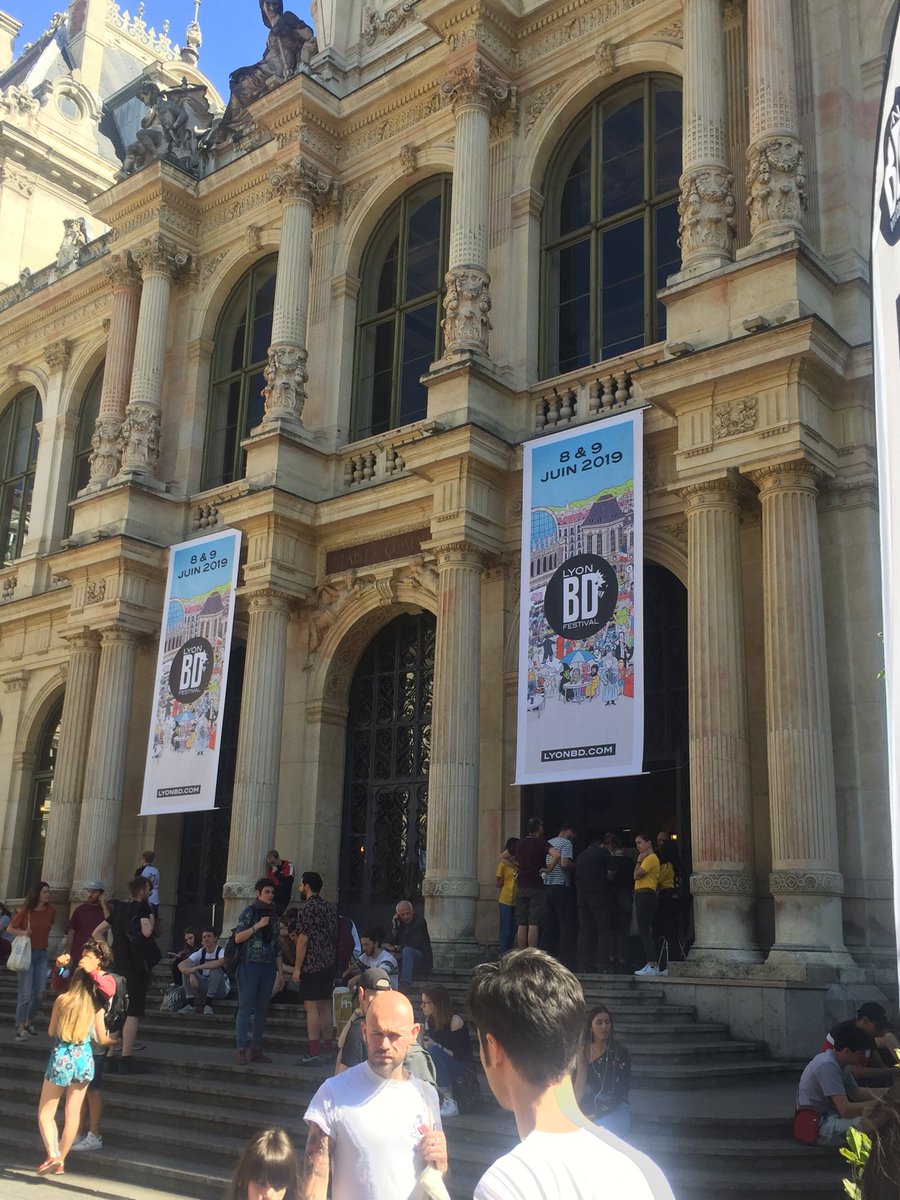 Venez découvrir jusqu’à ce soir, le #festival bd au #palaisdelabourse. Un  beau@programme ! #Lyon #lyonbd #festival
