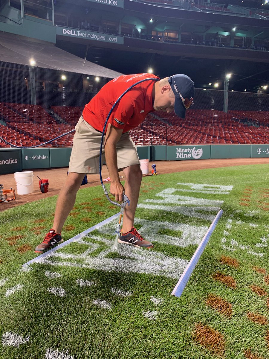 TurfgrassMason's tweet photo. A short 18hr day here At Fenway. After working a double header, interns were asked to stay to help paint and help with irrigation. Of course we delivered with some help from our superior !! #turfnerds https://t.co/TkPUxEtxiY
