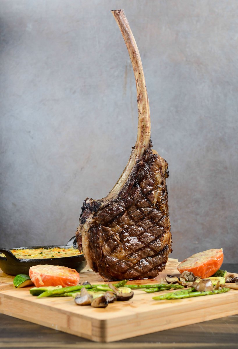 DiscoverySuites's tweet photo. Treat Dad for a delicious feast this Fathers' Day. Choose from 22 Prime's delicious Dads' Day Bundles for the whole family, and get a FREE SRF Wagyu Striploin for Dad when you dine on Fathers' Day, June 16, 2019.

See our menu at https://t.co/yw7MIR7puB or call 719-6822. https://t.co/yhED81Yo3d