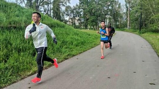 SimonOng88's tweet photo. What better way to re-ignite my inner fire than running with my brothers Raymond and Benard. "Alone we can do so little, together we can do so much." https://t.co/fLHmsv0Prn