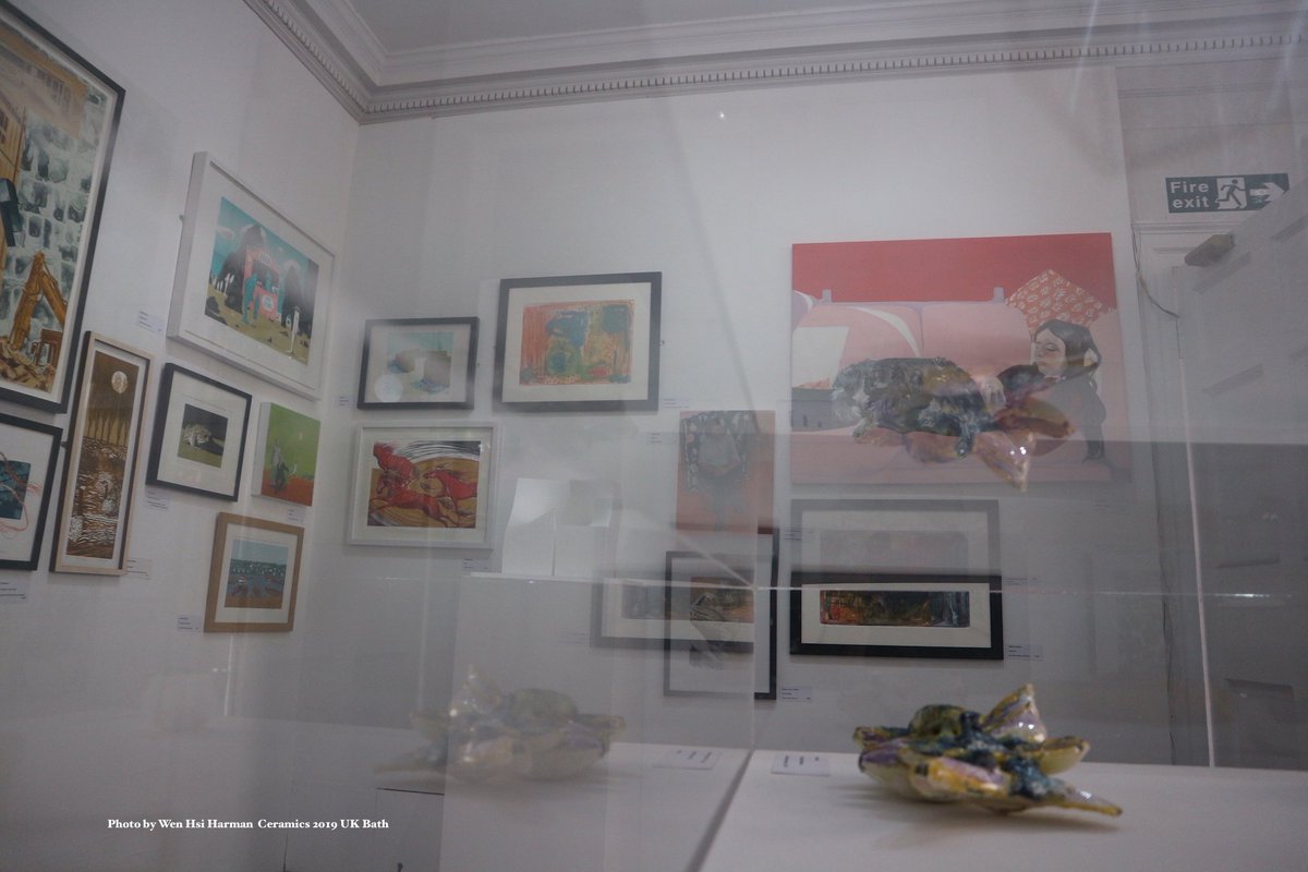 WENHSIartist's tweet photo. You are welcome to see many artists' artwork and my Taiwanese bananas in the Open Art Prize. The exhibition until the 9June 2019 in @Studio44AD #Bath
#contemporaryart @FringeArtsBath #FaB19 #clay @bathfringe #culture #art #sculpture @BathSpaAlumni #ceramics #drawings #paintings https://t.co/7Llobe1Ucx
