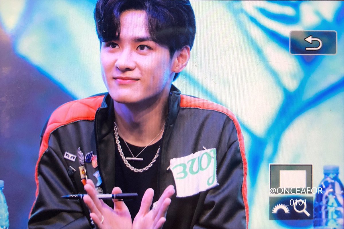 onceafor_0101's tweet photo. 190609
#쿤 #KUN #钱锟 #NCT #WayV https://t.co/JSlLGTqmTE