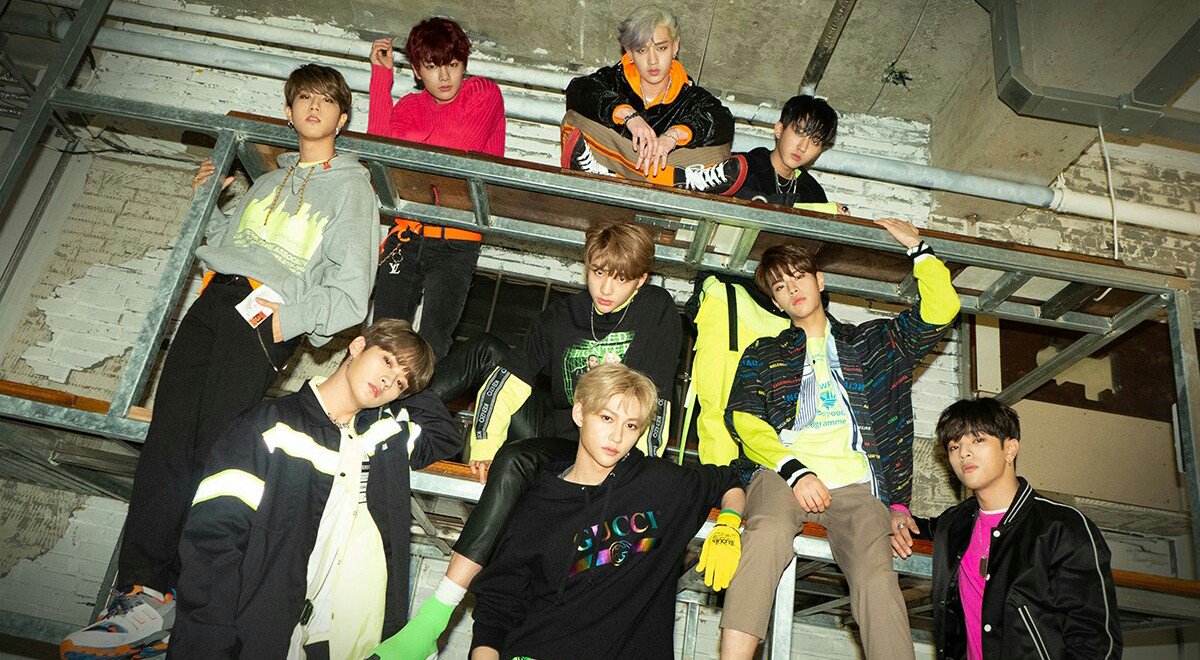 fanbase_kids's tweet photo. [📺] 190609

@Stray_Kids are attending 2019 Asia Model Festival in Seoul and gonna be receiving "New Star Award (Singer)" today!

📍Red Carpet/6PM KST
📍Award Show/7PM KST

LINK:
• https://t.co/b3OREH9nWs
• https://t.co/LmROvosSFg

#StrayKids #스트레이키즈 #Clé2_YellowWood https://t.co/aAr7qhqdYC