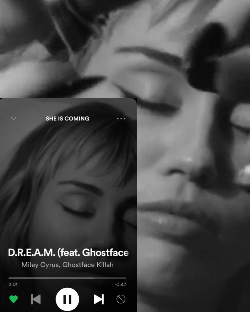 tiffbih1993's tweet photo. Late night vibes 🌙😌💕💞 #MileyCyrus #sheiscomingoutnow #sheiscoming #dontfuckwithmyfreedom #xxx https://t.co/XjE3dUlFsI