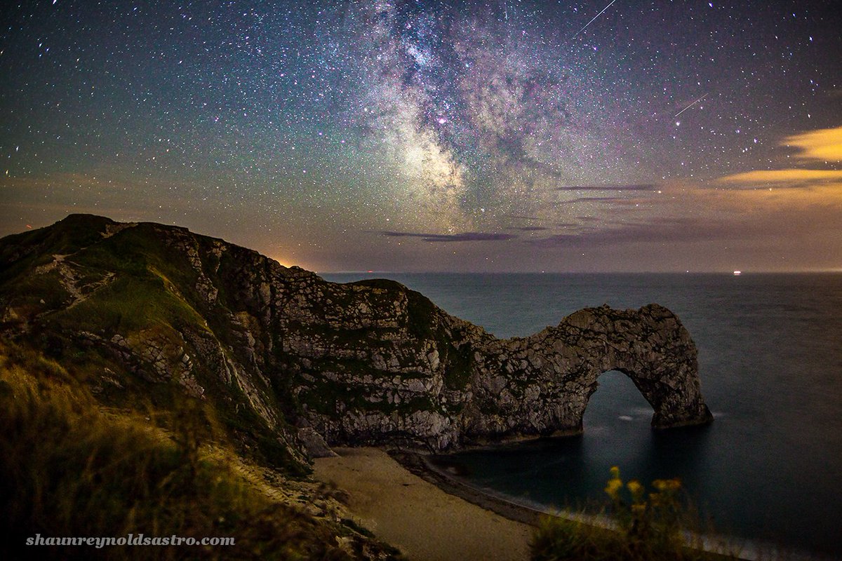 Morning, a starry night in August with a few Meteors thrown in and an iconic landscape of Durdel Door 
Happy Sunday,  smile and take nature!-)