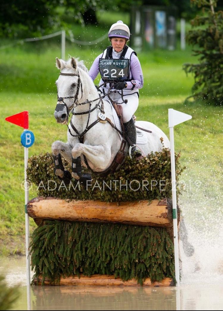 What a horse... 🏆
Thank you <a href="/adamfanthorpe/">Adam Fanthorpe</a> for the picture!
#Quicklook #princesspebbles #etbiht #bramhamht #winnerwinner