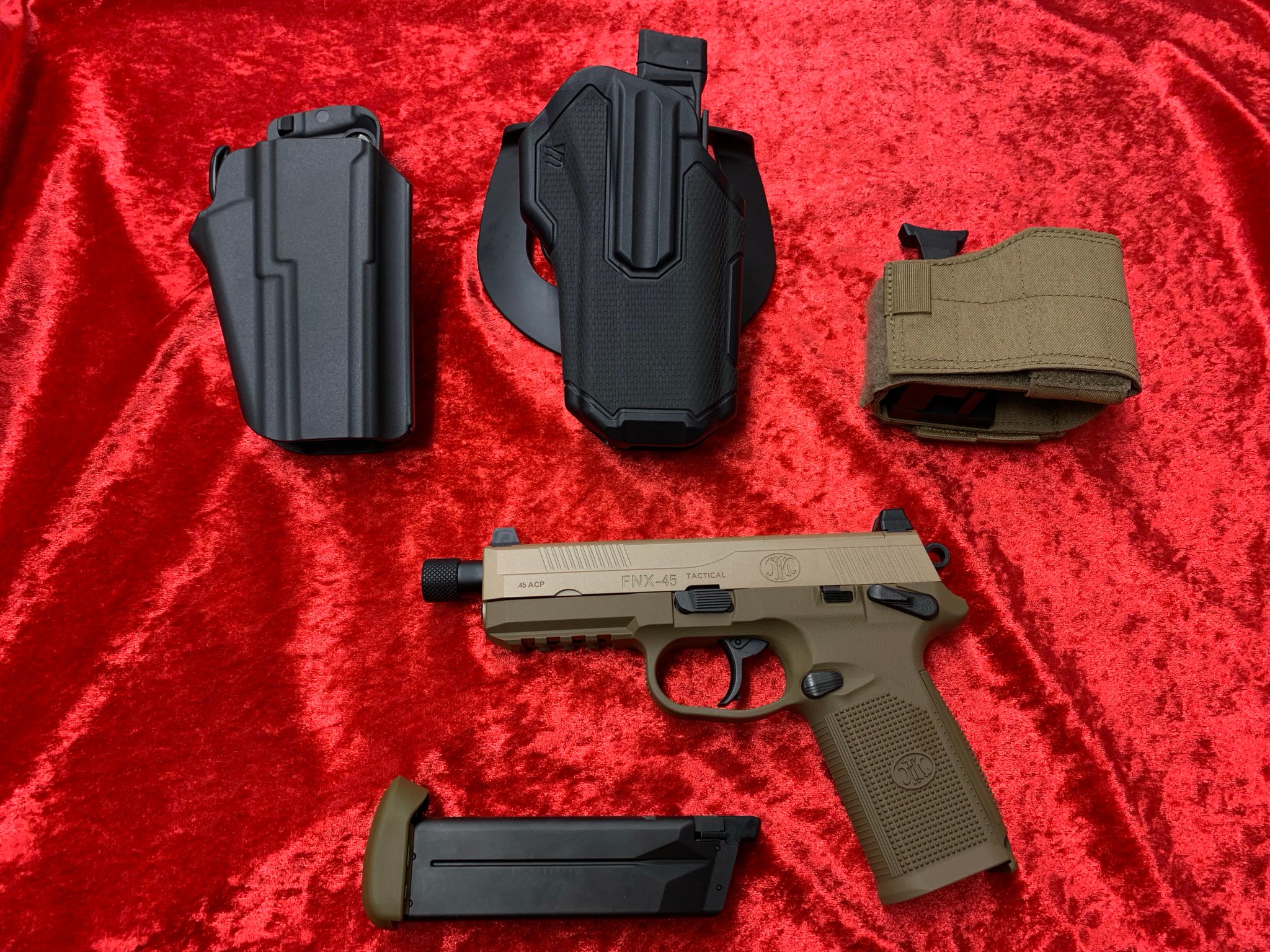 HK45 タクティカル　& ホルスター(ブラックホーク) 東京マルイ BLACKHAWK Serpa CQCホルスター H&K VP9/SFP9用 HK45対応