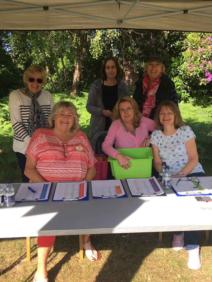 Thanks to our wonderful #Volunteers who will be registering our runners this morning for @whiteleyvillage Races!