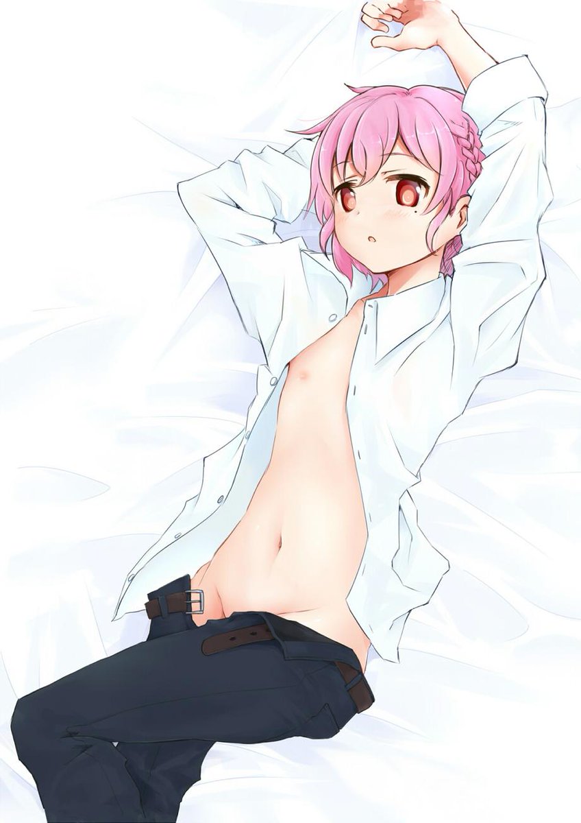 「4年前。レオナくん脱がせすぎ。
ごめん 」|おきるのイラスト