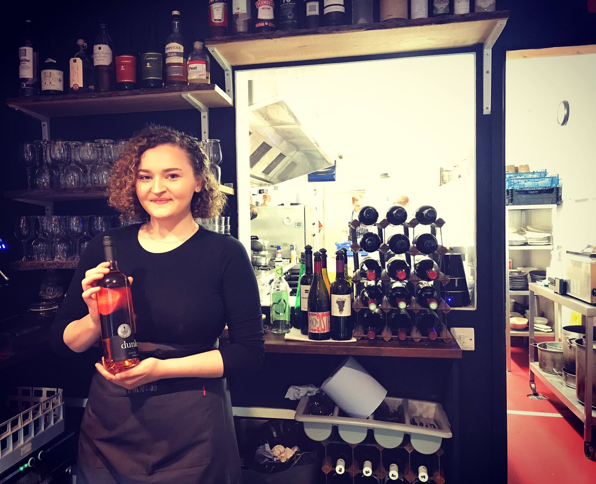 Sarah at <a href="/BulrushBS6/">Bulrush Restaurant</a> - our rosé is currently paired with the following dish which sounds soooo yummy..... Orkney scallops, green strawberries and radish with a strawberry dashi and lemon verbena 😋 #food #wine #kingsdown #bristol #eatingout #cotham
