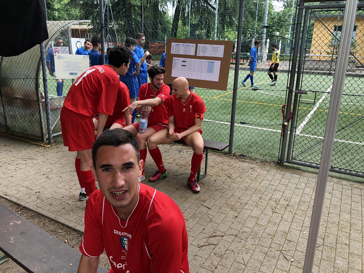 aiamonza's tweet photo. Inizia il Torneo Baracchetti 2019! #arbitri #arbitro #arbitriitaliani #calcio #calciofemminile #calcioa5 #calcioa7 #sport #running #monza #monzaf1 #lombardia #passion #passione #arbitrimonza #monzabrianza #stadio #aia #fischietto #fischiettomania #erba #campo https://t.co/rXVAdXfg8o