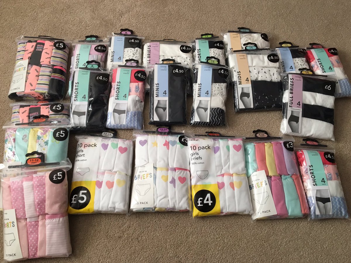 RedboxprojectP1's tweet photo. Massive thank you to WI Alverstoke for this fantastic donation of knickers in response to our “Say Pants To Period Poverty” campaign ❤️ #freeperiods #KindnessMatters https://t.co/FznMmFl3In