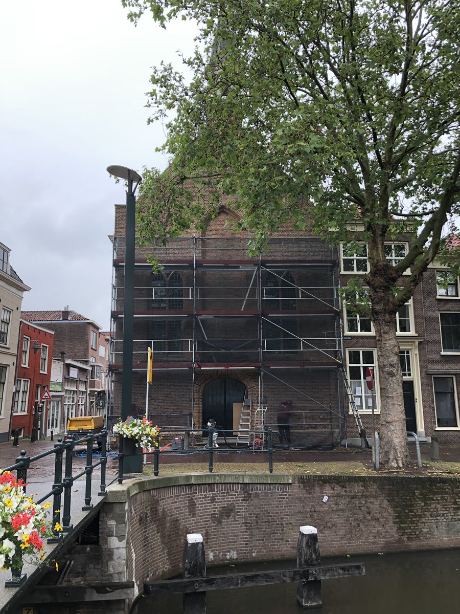 RavesteynGevel's tweet photo. Voor de Lutherse gemeente Gouda bezig met fase 2. Vervangen voeg- en metselwerk. https://t.co/RArk9OyIKt