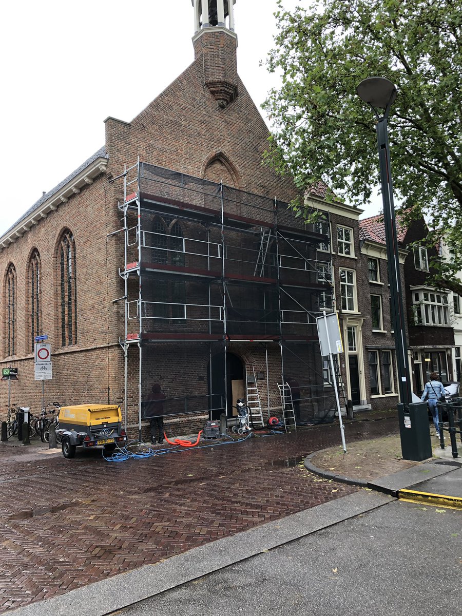 RavesteynGevel's tweet photo. Voor de Lutherse gemeente Gouda bezig met fase 2. Vervangen voeg- en metselwerk. https://t.co/RArk9OyIKt