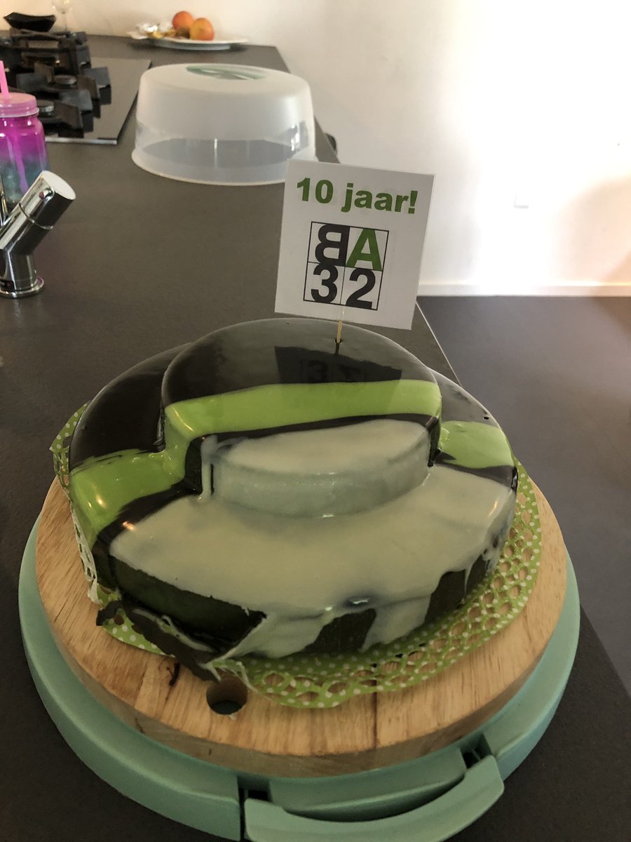 Vandaag 10 jaar geleden. 
Nu het eerste Jubileum. 

Namens Annemiek, Erik, Stefan, Richard, Hylke en Romke hartelijk dank in het gestelde vertrouwen en de vele mooie projecten die wij in de afgelopen jaren konden doen.