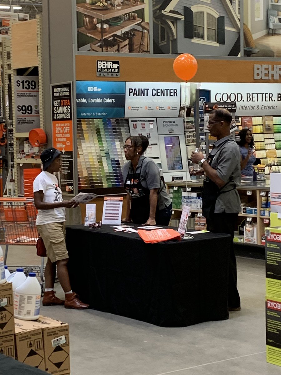 MattBowmanTHD's tweet photo. Despite the rain outside, It’s always 85 degrees and sunny in the services world!!! Thankful to work with some awesome service providers!!! Amazing day driving leads and emotional connections!!! #kidzworkshop #special2theT #6940Proud #powderspringspretty #mightymidsouth https://t.co/Gl5NZWCFJy