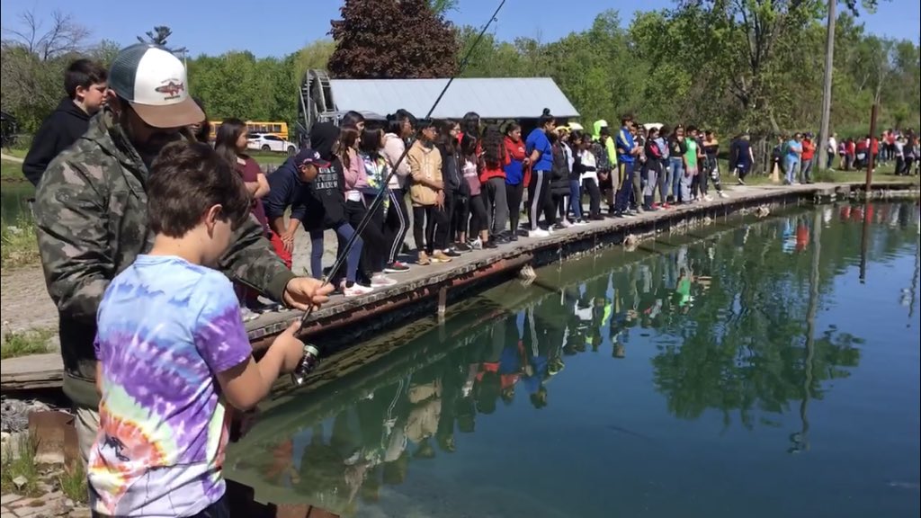 MikeCLeadership's tweet photo. Thanks to all the @TCDSB elementary schools that participated in our monthly #ECSLIT meetings this year as we learned how to be โfishers of men.โ Hereโs pics from our year end celebration at Burdโs Family Fishing. #CatholicStudentLeadership #ExperientialLearning #OutdoorEducation https://t.co/GQQ8vI2Avg