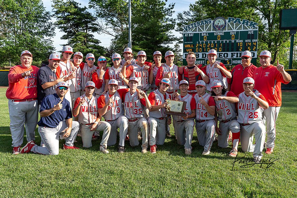 Eurodude23's tweet photo. Did you know that on Saturday June 8, 2019 two high schools named Wall High School (NJ, TX) won state #baseball championships? #SundayMorning @NCAACWS @klstsports @Rachelturnock17 @kminnicksports #NJbaseball @Wall_BaseBall #GroupIII #NJSIAA @ShoreSportsNet https://t.co/8yJtHDtIXy