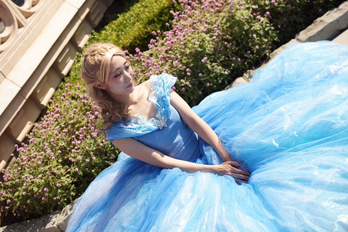中嶋元美 もっちー Youtubeチャンネル登録お願いします 実写版シンデレラテレビやってるから 録画中ー 笑 もちろん Dvd持ってます シンデレラは永遠に女の子の憧れ またハロウィンでシンデレラ着たいな シンデレラ