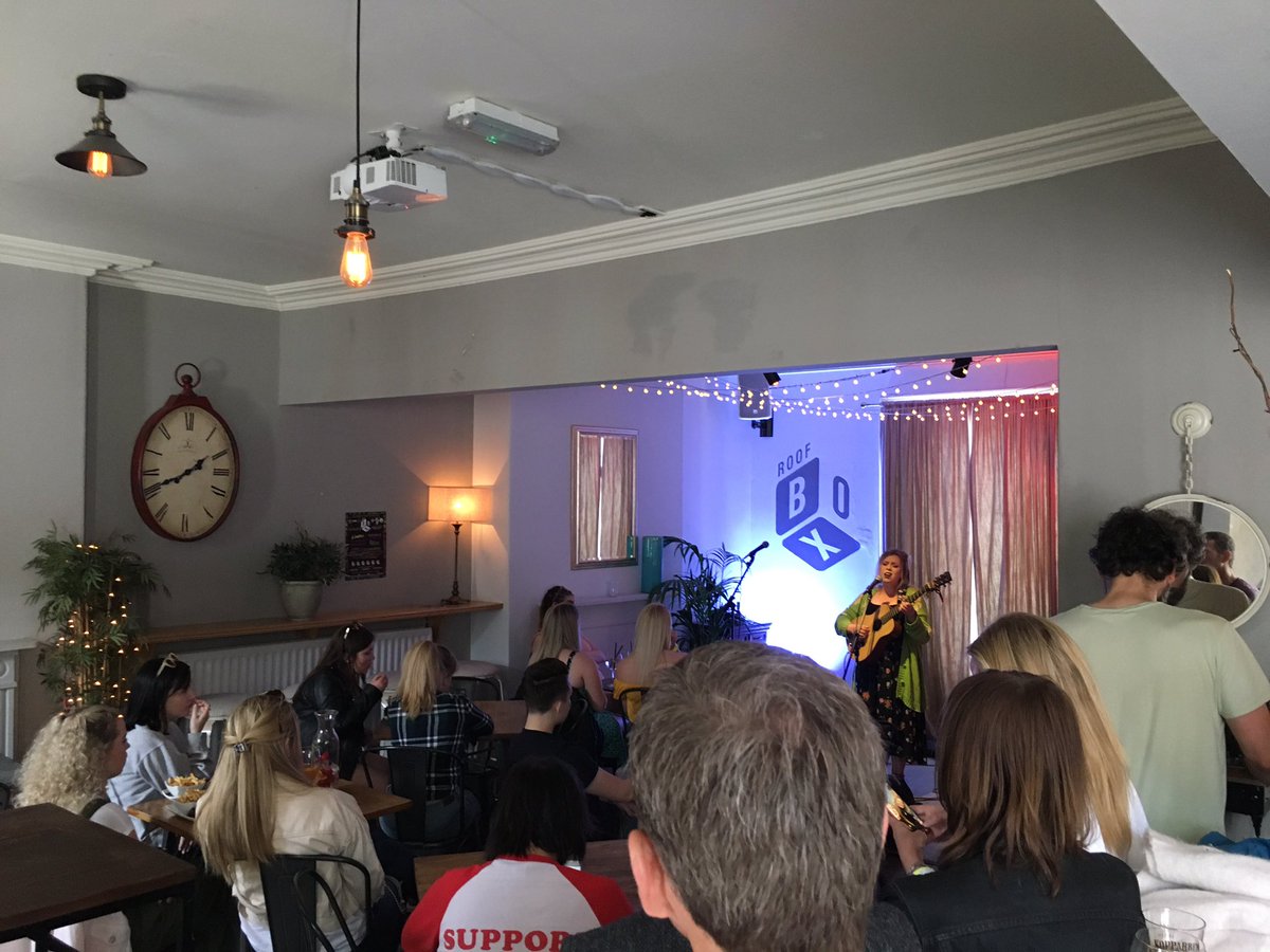 🎵📦 <a href="/MusicBoxFest/">Music Box Fest</a> is under way! 

Our day is starting with soulful chill pop courtesy of Caitlin Morrow upstairs in <a href="/HashBarKitchen/">Hash Bar & Kitchen</a>