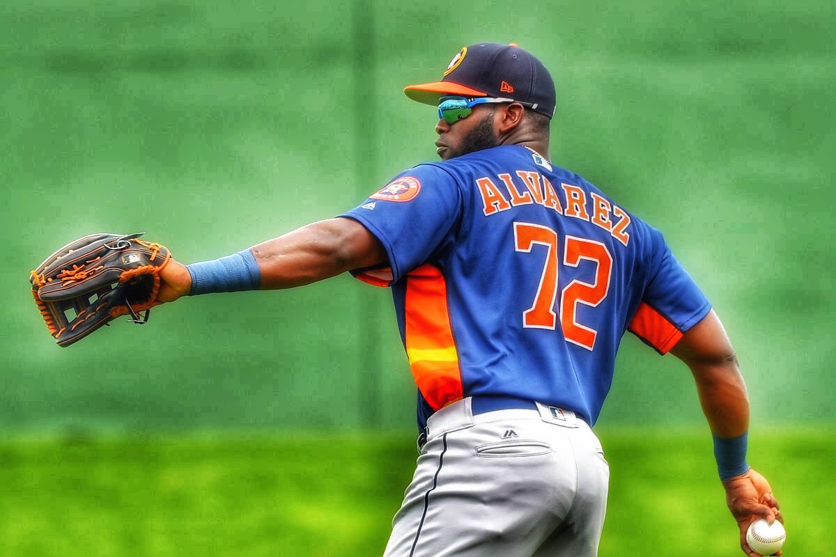 adamclanton's tweet photo. Good morning and Happy @YordanAlvarez2 Day, Houston! @astros #TakeItBack 🤘🏼 https://t.co/7Dj3qm0dKD