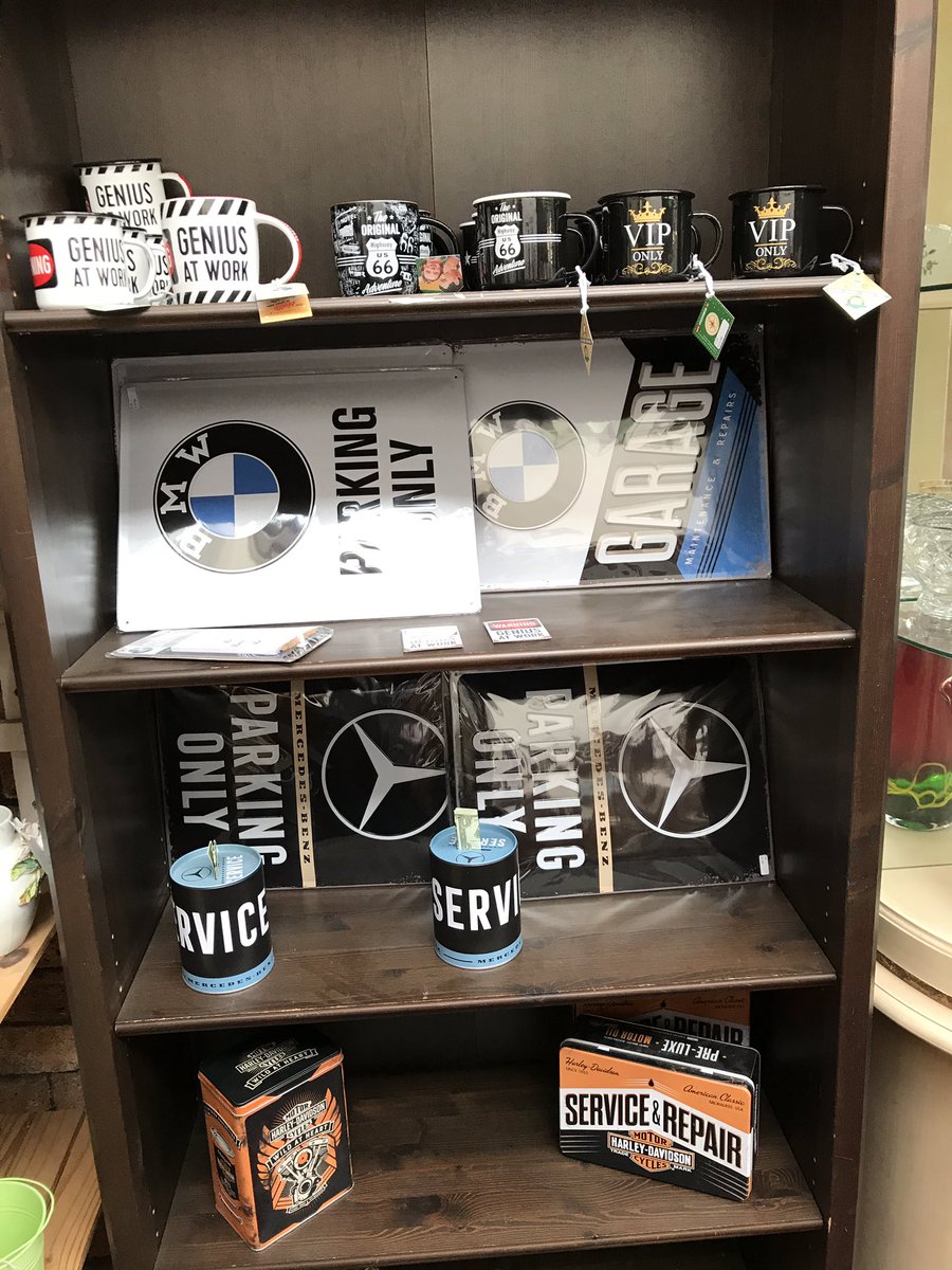 IronbridgeAAC's tweet photo. Don’t forget it’s #fathersay next Sunday 17th June, there’s lots of #manthings in here if you’re looking for something different 👀 #shoplocal Open 10 - 4.30 daily https://t.co/7w6fnAsFof