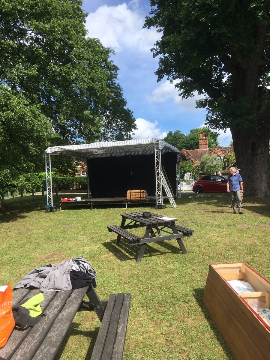 AAngelspace's tweet photo. The stage is ready https://t.co/1rqojaIoZX