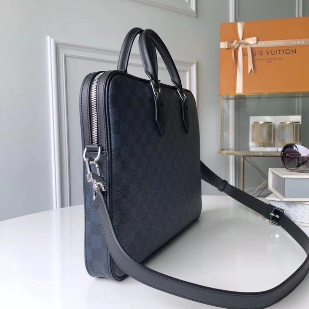 LOUIS VUITTON Dandy Briefcase Pm - Black