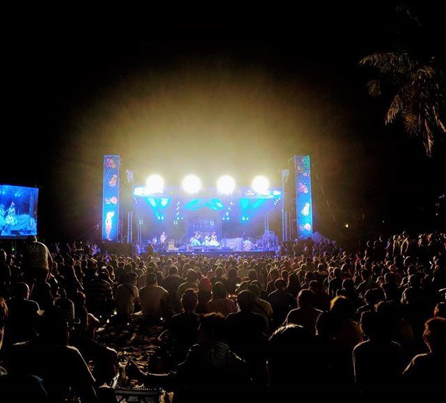 mrcarloranieri's tweet photo. Snazzy Jazzy 🎷🎷🍹 #huahinjazzfestival #huahininternationaljazzfestival2019 #jazzonthebeach #jazz #jazzhands #cheesetoast https://t.co/5wPiQDYRRc https://t.co/tXVgNeyVf4