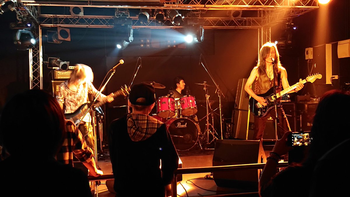 razorbac_kuma's tweet image. #splitfire

渋カッコイイ

#VardagaFullbram