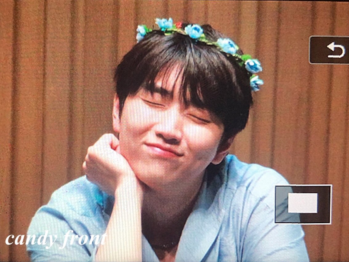 Candy_Sandeul's tweet image. 190609 종로 팬싸인회❤ #B1A4 #산들

오늘 왤케 잔망 터지지~?💗