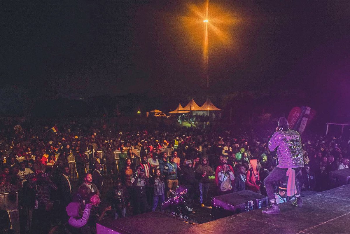 stonebwoy's tweet photo. Blazed Up Nairobi 🔥🔥
Thank You Kenya 🇰🇪 
@2morrowleader 
A Great Initiative!
@thebhimband 
@bhimnationglobal 
@burnitonmusicgroup 
#bhimnationglobal🌎🇬🇭🏁 https://t.co/m8EwMoThzS
