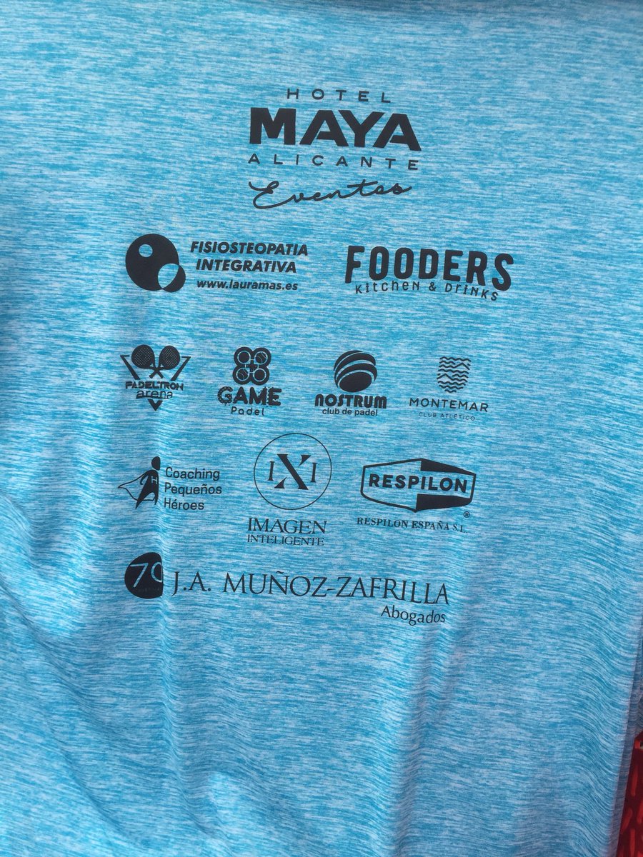 RespilonE's tweet photo. Esta mañana acompañamos al equipo de #PádelAmigos en la clausura de la XXXII edición de esta competición en la que participan más de 200 deportistas. #RESPILON es patrocinador una edición más. Estamos con el #deporte,con la #salud y con el buen ambiente. https://t.co/Ri63NCiaa5