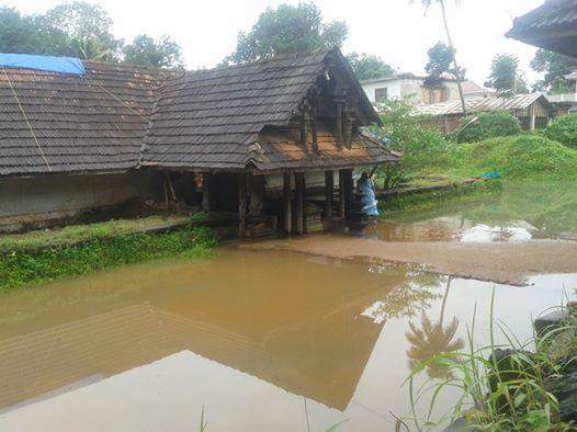 surnell's tweet image. Thanks to Shivaswom Trust some upkeep and daily rituals are undertaken. What is #Devaswom Board for? Sir @kadakampalli for your urgent attention please