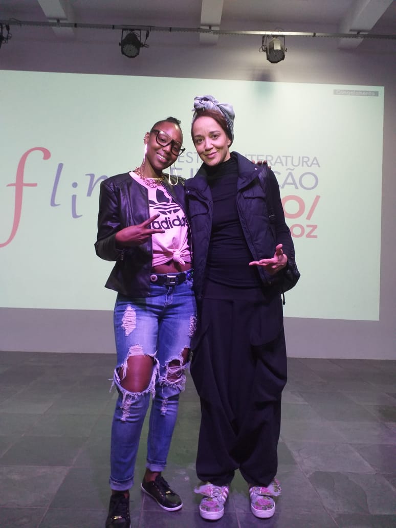 Appreciated the opportunity to share the stage with <a href="/roestreladalva/">Roberta Estrela D.</a> during <a href="/colegiomagno/">Colégio Magno/Mágico de Oz</a> Literature Festival in Sao Paulo Brazil! 🇧🇷🎶🎤