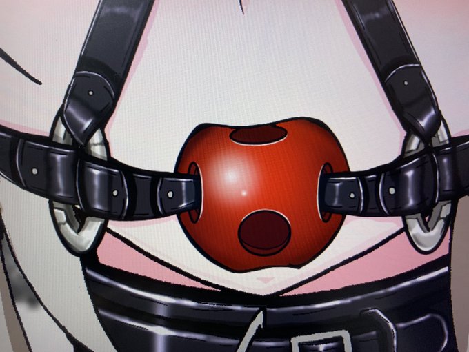 練習してないのに口枷の色塗りレベルだけ成長が早い気がする… 