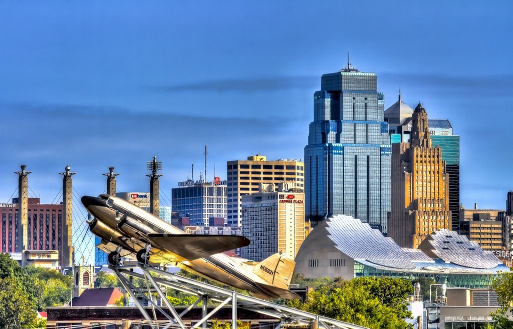 LocalEllen's tweet photo. The Roasterie factory airplane is one of the most iconic buildings in Kansas City. Stop by and grab yourself a delicious coffee this morning! Photo by: @inkansascitymag 

#kcproud #kansascity https://t.co/QBOQ5fEqKt