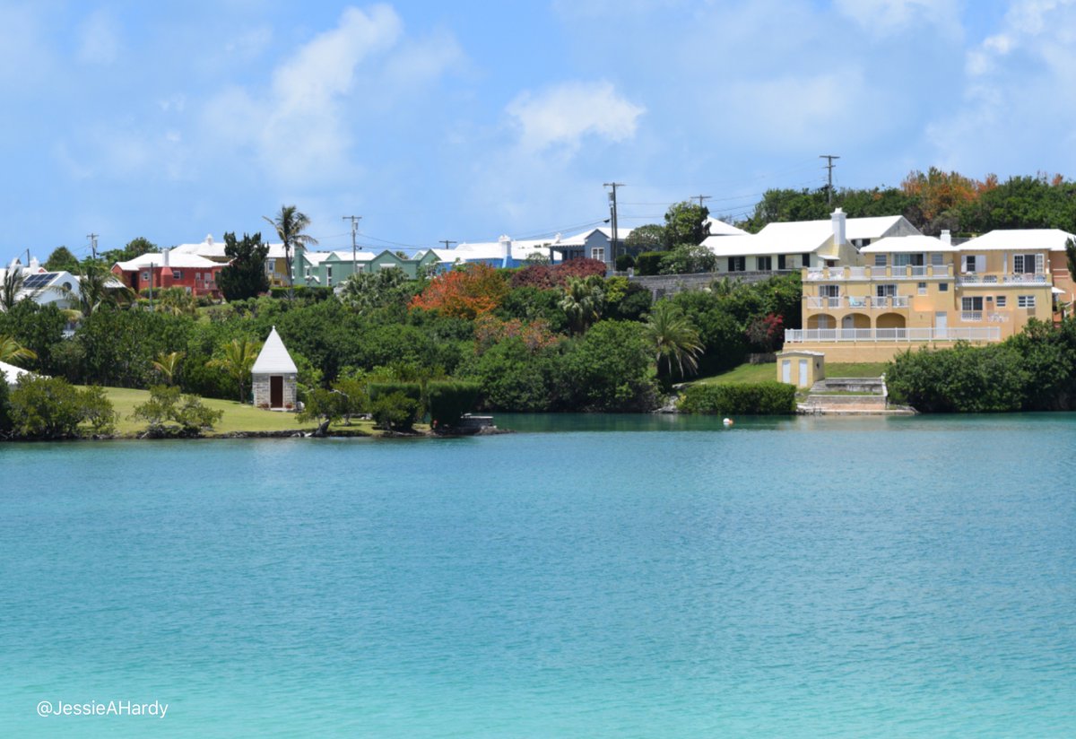 View from the Aquarium in Flatts,  #bermuda #wearebermuda #gotobermuda #Bermuda #ocean #sightseeing #vacation #vacances #travel @bermuda #photography #photographie #photo #foto #explore @bermudasearch @RealSaltLife #viajes #photohour #water #art