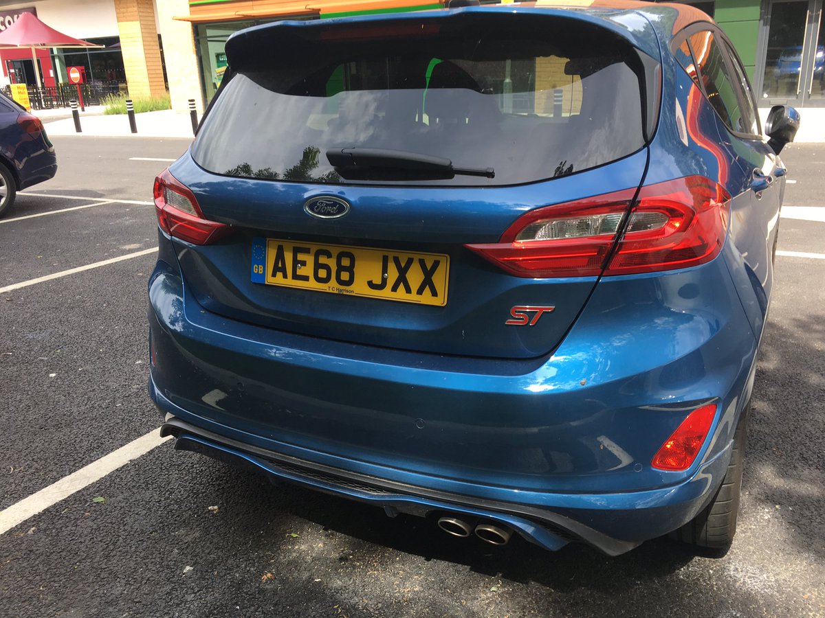 FanGooby's tweet image. Just saw this beast new ford st