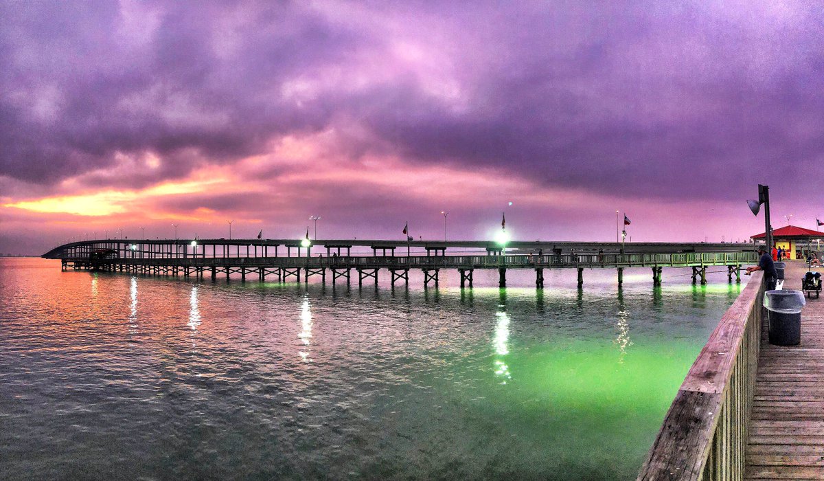 Good morning from Pirates Landing fishing pier 😍
#PortIsabel